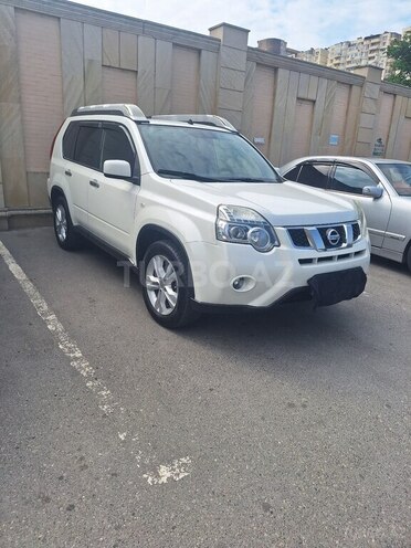 Nissan X-Trail-1