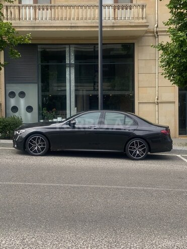 Mercedes E 300-4