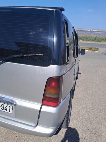 Mercedes Vito 108 CDI-16