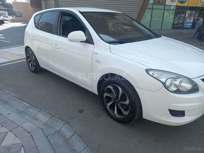 Hyundai i30-16