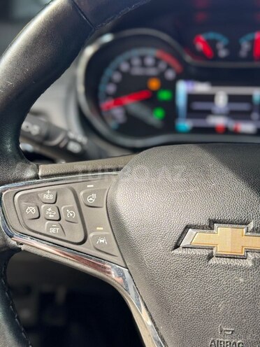 Chevrolet Cruze-15