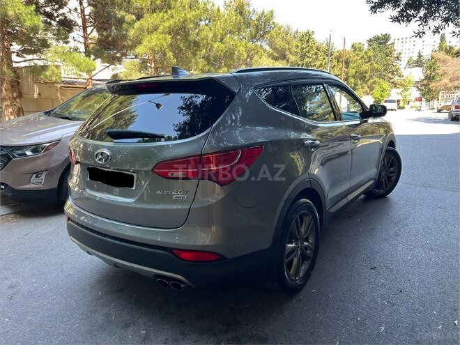 Hyundai Santa Fe-8