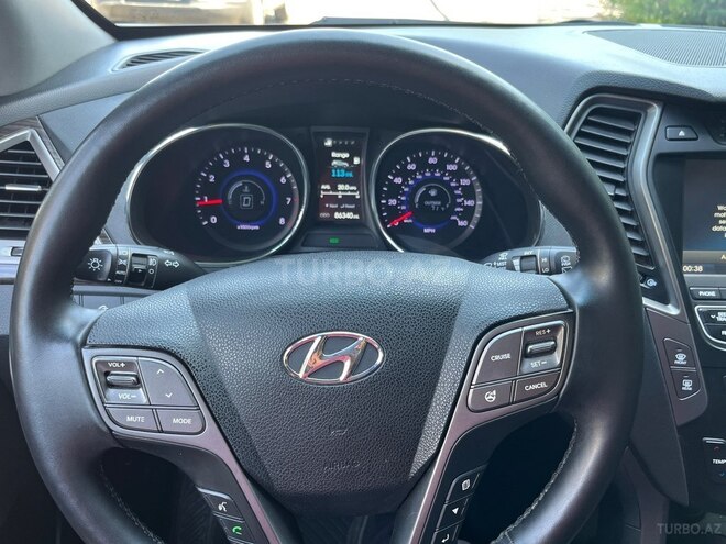 Hyundai Santa Fe-10