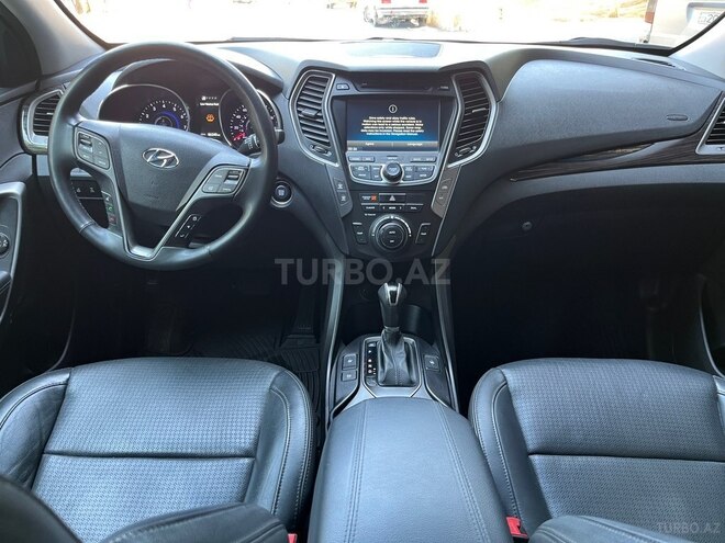 Hyundai Santa Fe-4