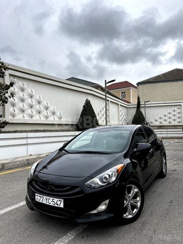 Hyundai Elantra-6