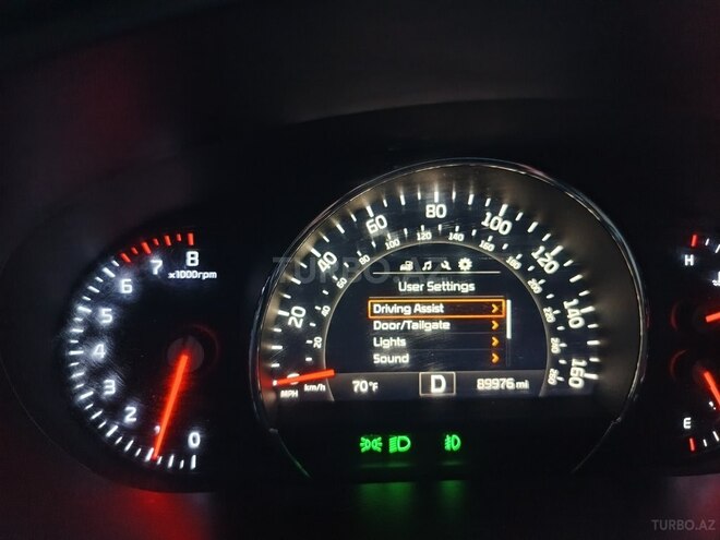 Kia Sorento-19