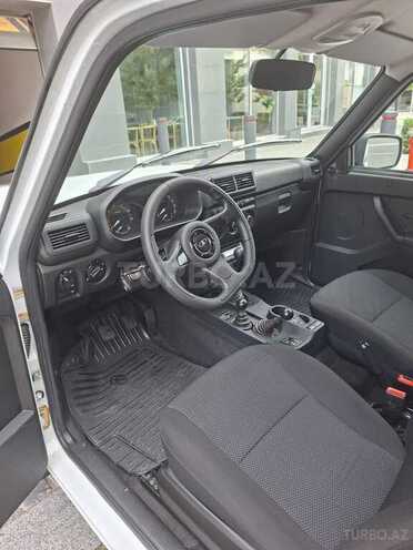 LADA (VAZ) Niva-8