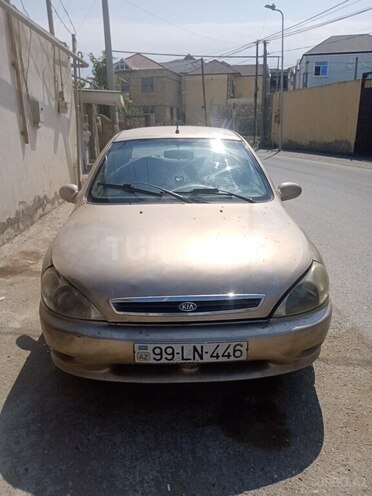 Kia Rio-1