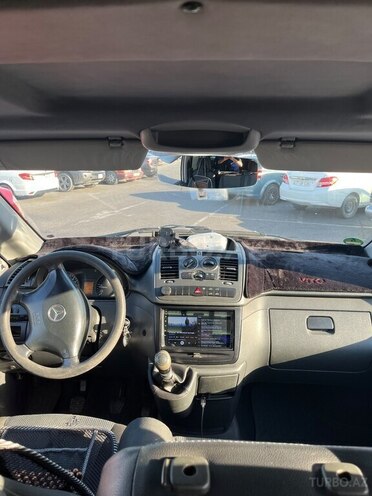 Mercedes Vito 111 CDI-11