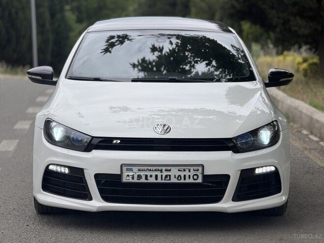 Volkswagen Scirocco-1