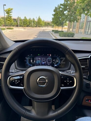 Volvo XC90-6