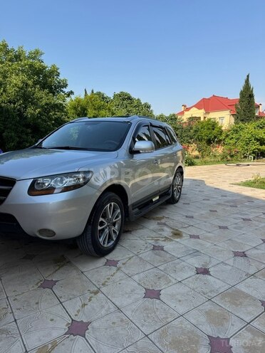 Hyundai Santa Fe-2