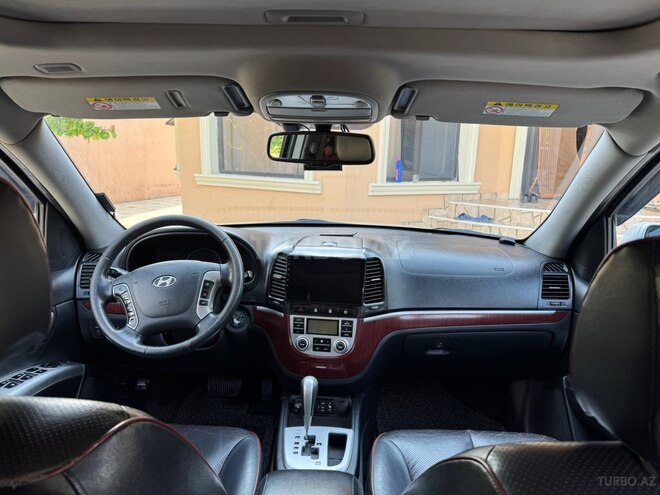 Hyundai Santa Fe-9