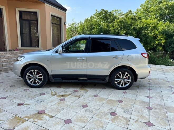Hyundai Santa Fe-4