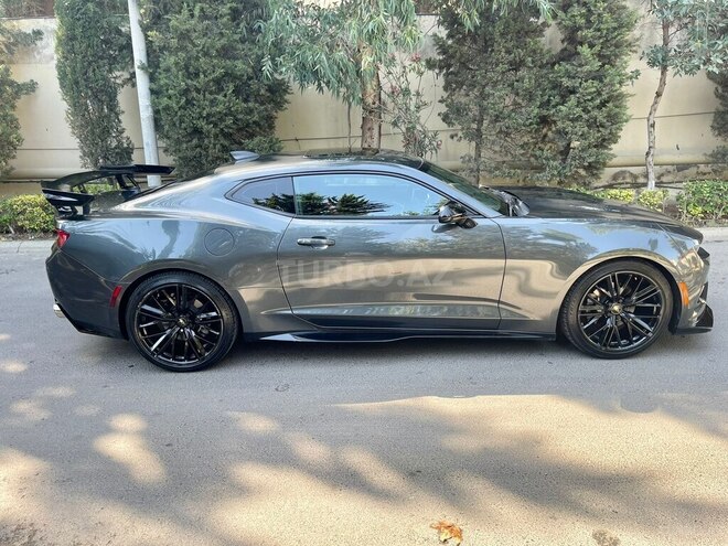 Chevrolet Camaro-7
