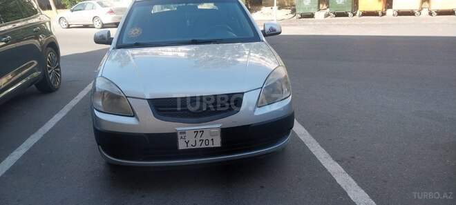 Kia Rio-1