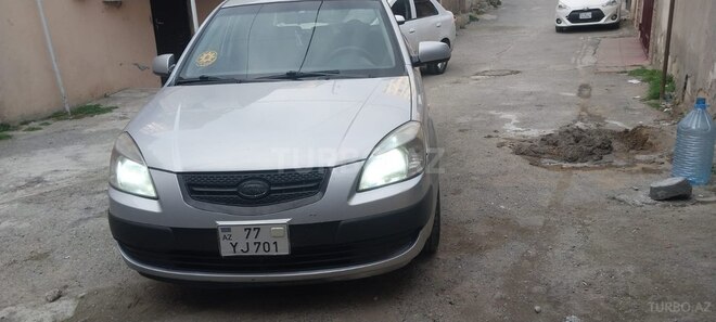 Kia Rio-2