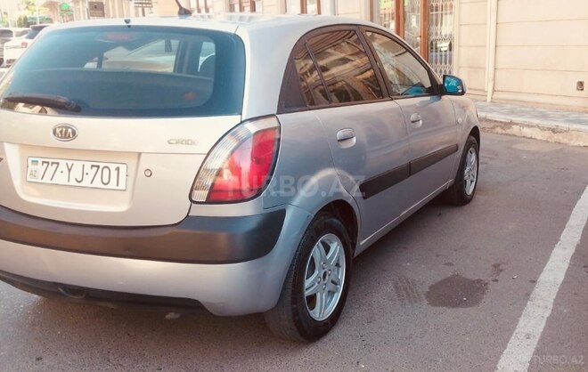 Kia Rio-7