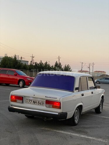 LADA (VAZ) 2107-5