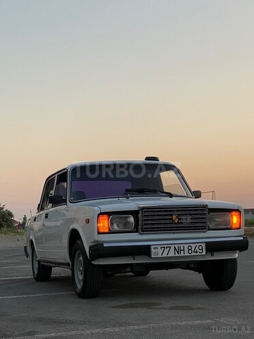 LADA (VAZ) 2107-6