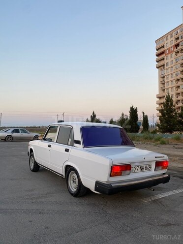 LADA (VAZ) 2107-10