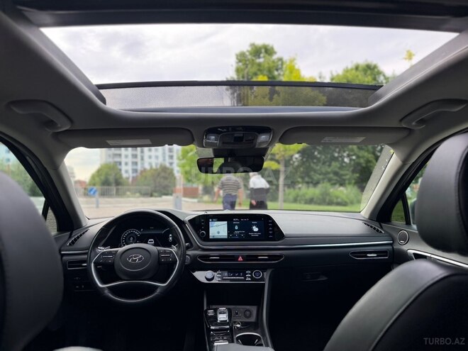 Hyundai Sonata-5