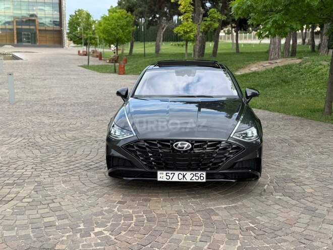 Hyundai Sonata-1
