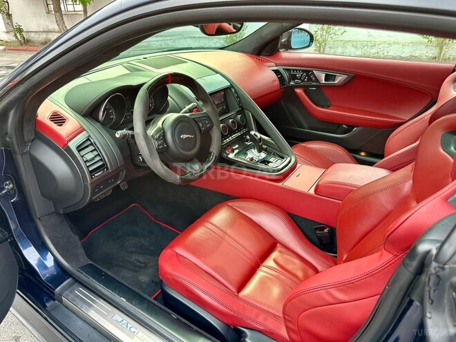Jaguar F-Type-7
