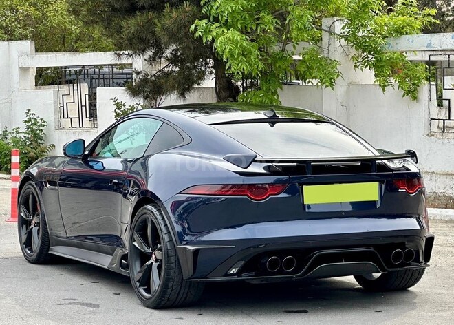 Jaguar F-Type-5
