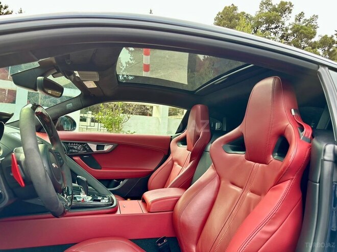 Jaguar F-Type-3