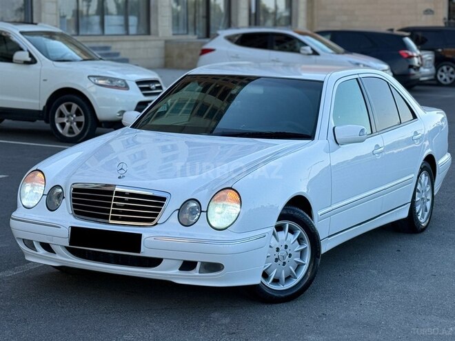 Mercedes E 240-3