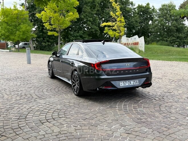 Hyundai Sonata-6