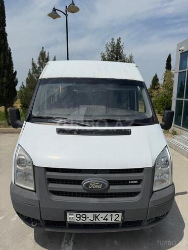 Ford Transit-1