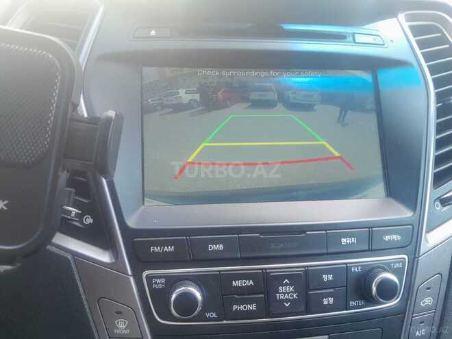 Hyundai Santa Fe-14