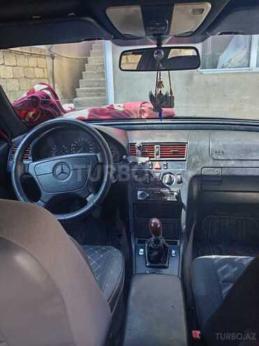 Mercedes C 180-6