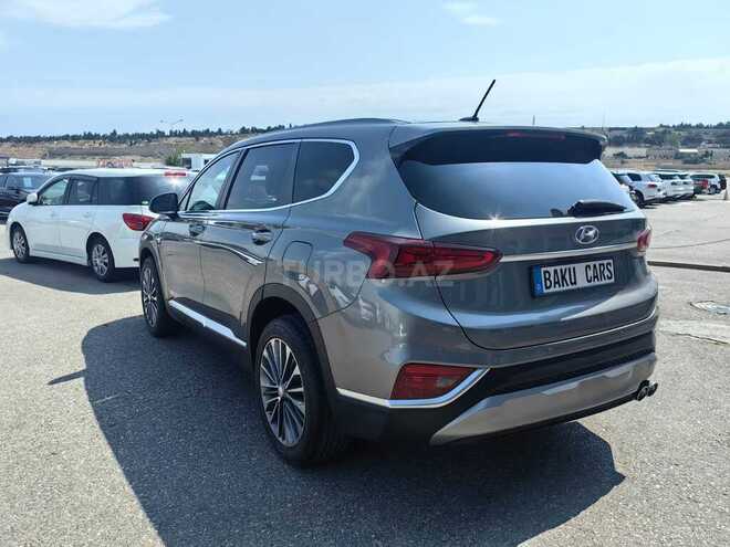 Hyundai Santa Fe-4