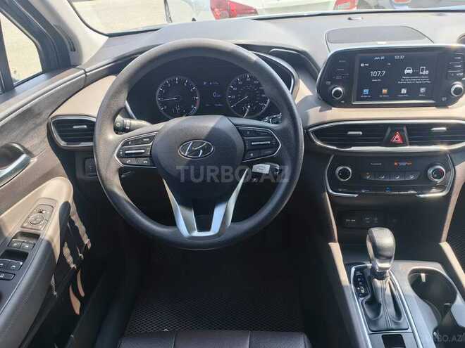 Hyundai Santa Fe-20