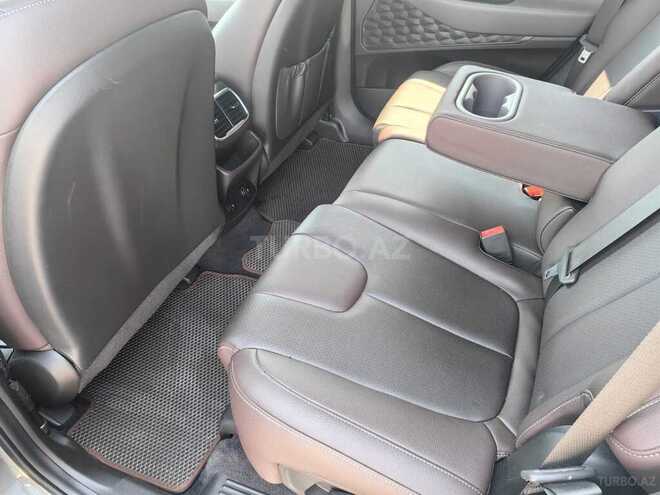 Hyundai Santa Fe-9