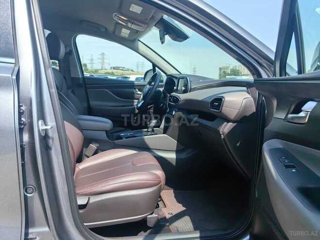 Hyundai Santa Fe-11