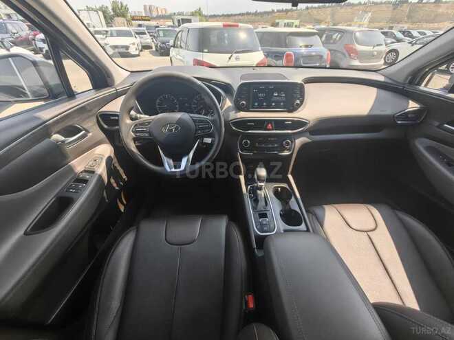 Hyundai Santa Fe-16
