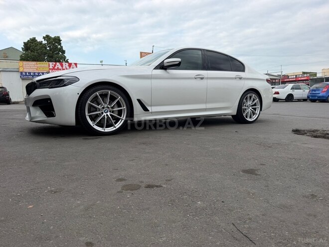 BMW 530-5