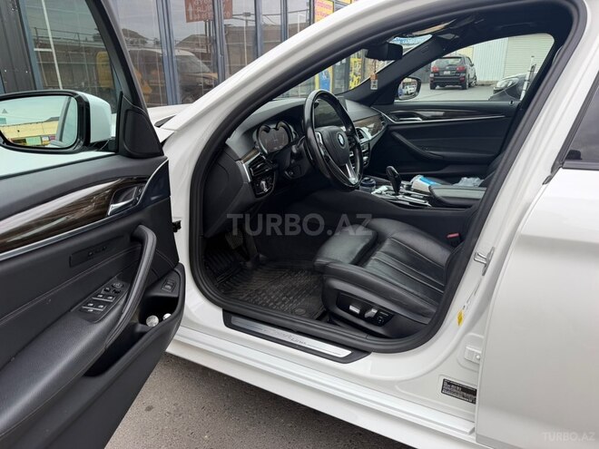 BMW 530-8