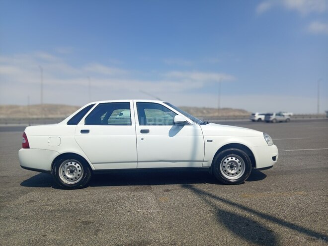 LADA (VAZ) Priora-7