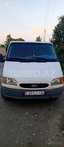 Ford Transit-1