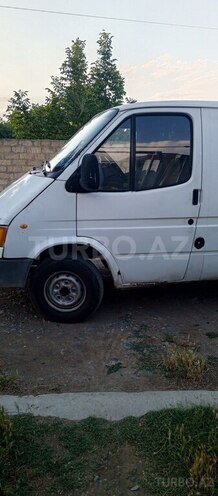 Ford Transit-5