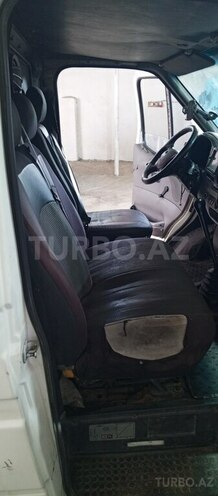 Ford Transit-19