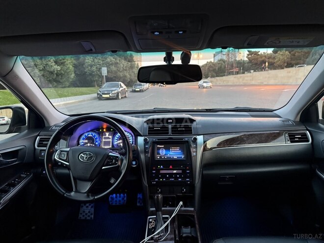Toyota Camry-10