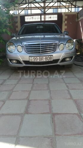 Mercedes E 280-2