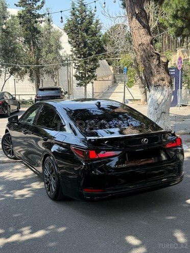Lexus ES 300h-2