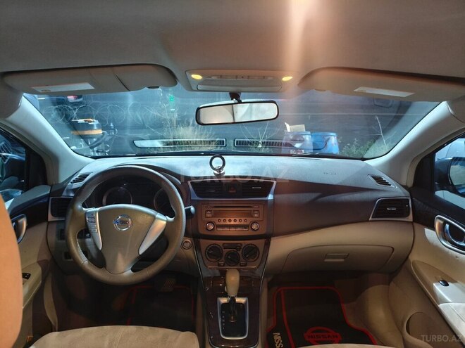Nissan Sentra-4